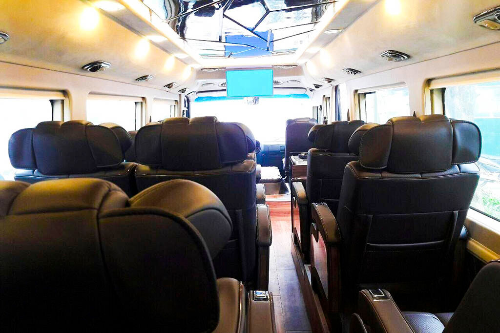 Start your Hue Travel with imperial vibes